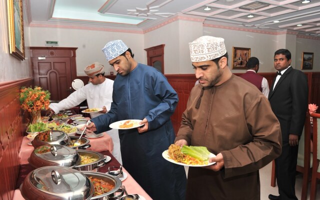Manam Sohar Hotel Apartments