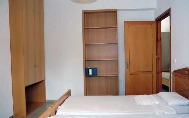 Evilion Apartments