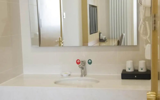 GreenTree Inn Jinan Yaoqiang Airport Airport Road