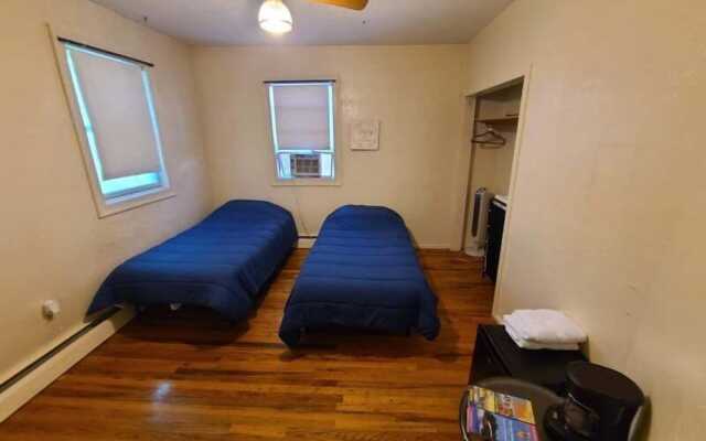Bedroom Near Downtown Boston - Hostel