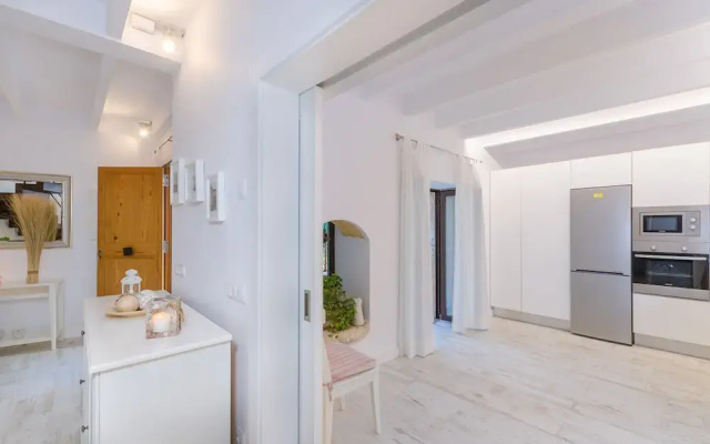 Es Reco in Costitx With 2 Bedrooms and 2 Bathrooms