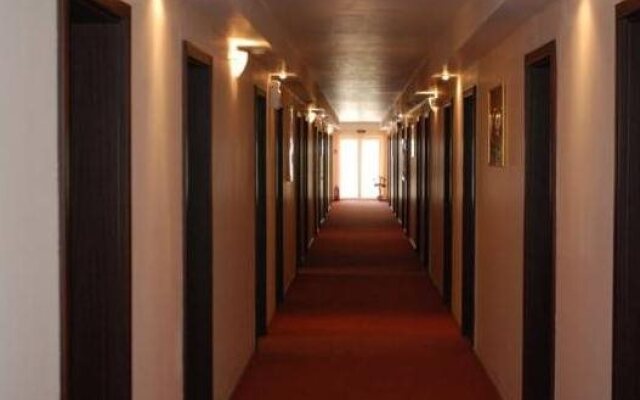 Hotel Apollo