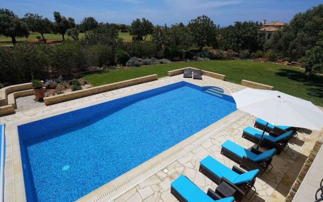 Villa 327 - Galinios