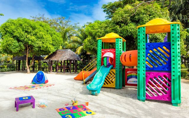 Sheraton Samoa Beach Resort