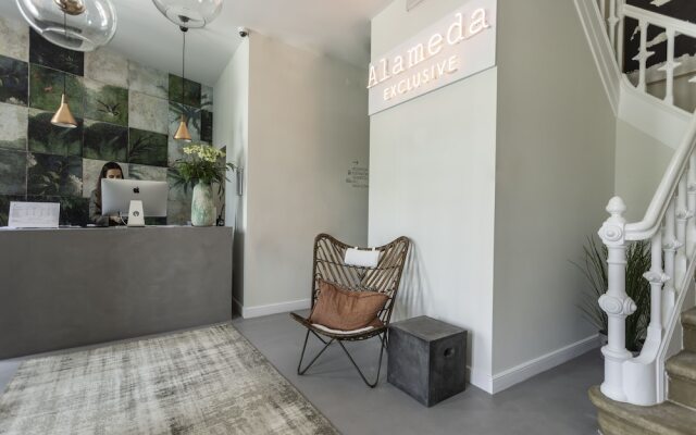 Alameda Exclusive House