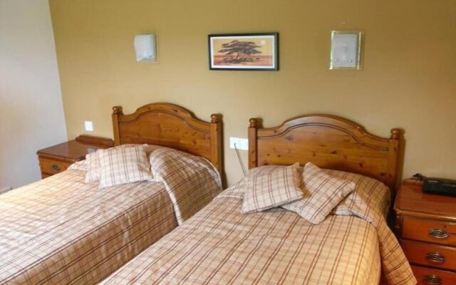 Whoop Hall Hotel and Leisure