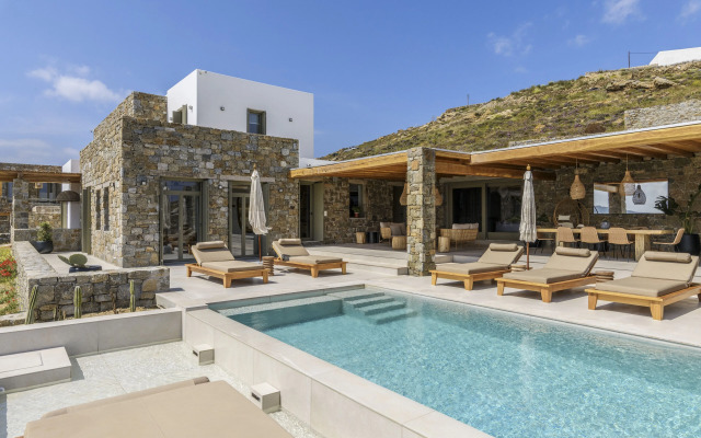 Nasta Intentional Living Mykonos