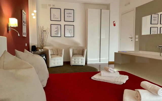 Le Coq Suites