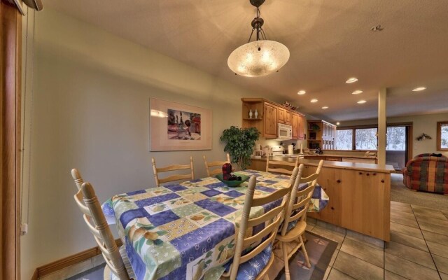 Snow Creek Village #20 By Bear Country