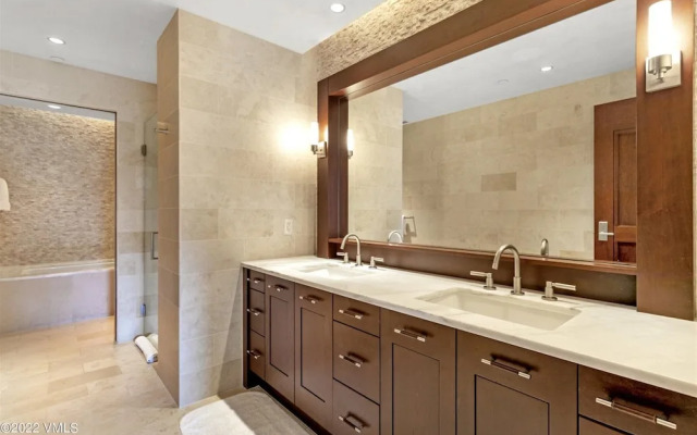 Platinum Vail Solaris 3 Bedroom Vacation Rental Set at the Base of the Mountain Just Steps From the Gondola