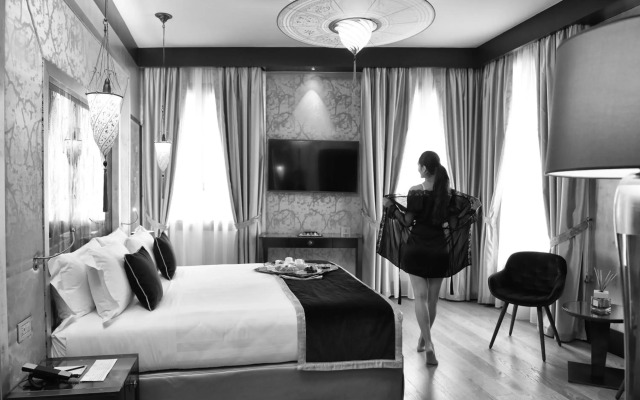 Santa Croce Boutique Hotel