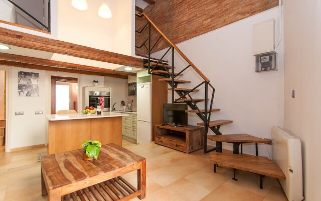 Bogatell Beach Stylish loft