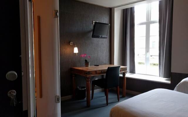 Canalview Hotel Ter Reien