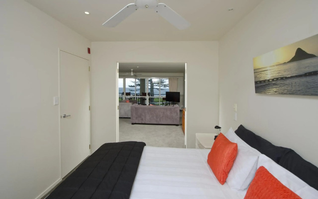 The Pavilions Beachfront Apartments