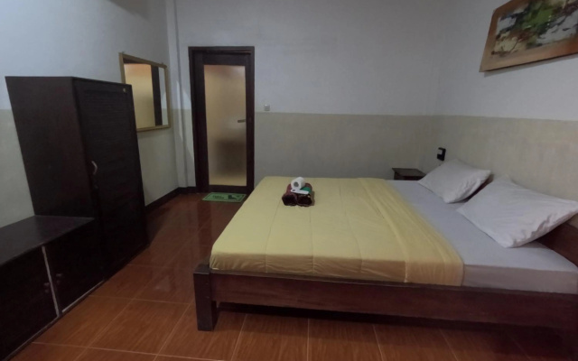 Banana Leaf Bungalows – Guest Rooms – Gili Trawangan