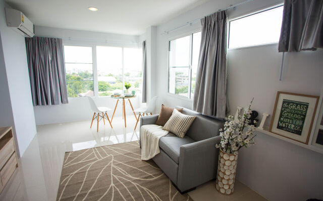 Des Res Hotel and Residence