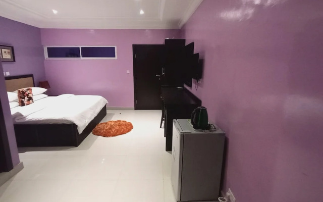 Quztan Suites Ibadan