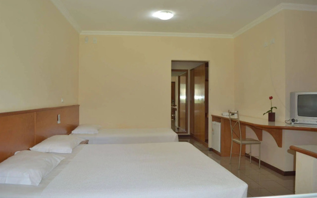 Hotel Lago das Pedras