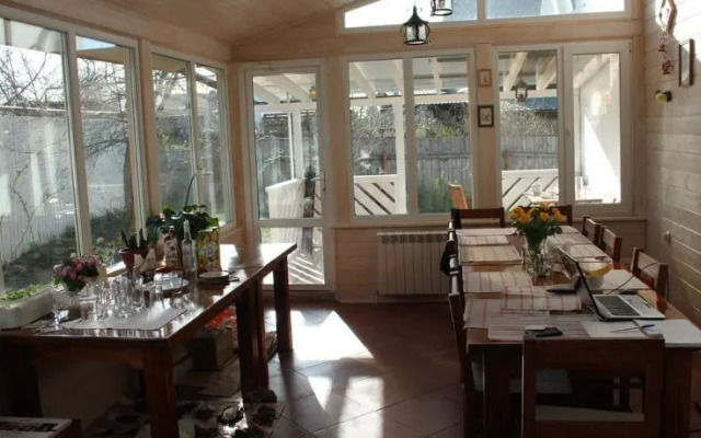 Surikov Guest House