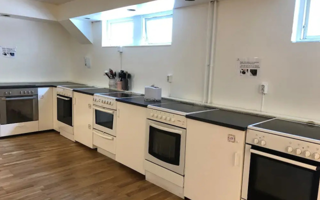 Hållsta Home Vandrarhem - Hostel