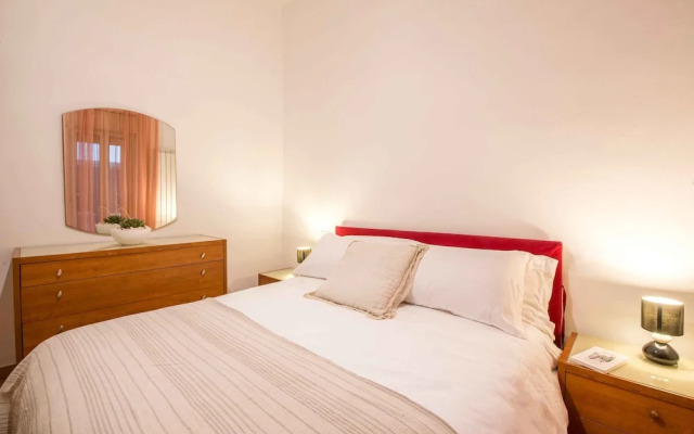 A Family Apartment in Mondello