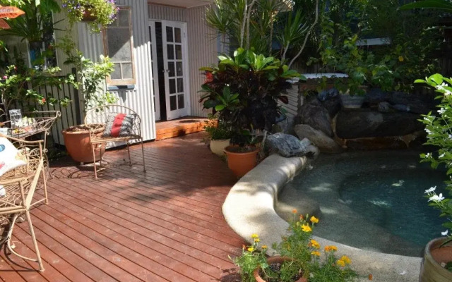 Machans Beach Bed & Breakfast