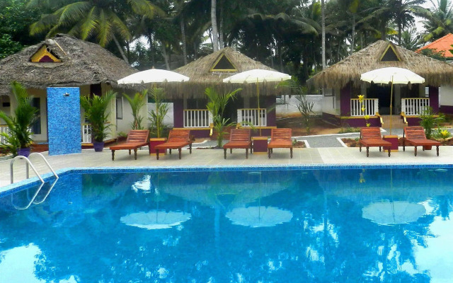 Phoenix Island Resort