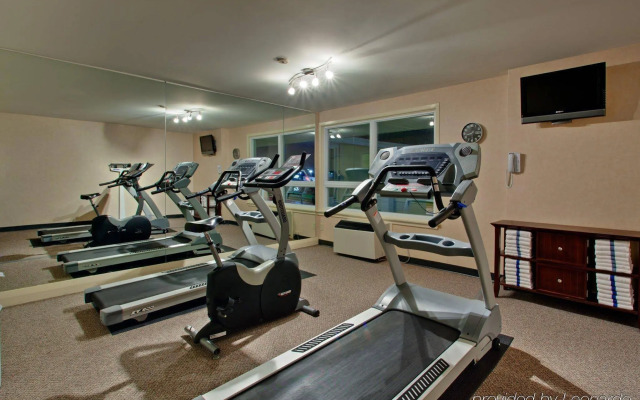 Comfort Inn & Suites