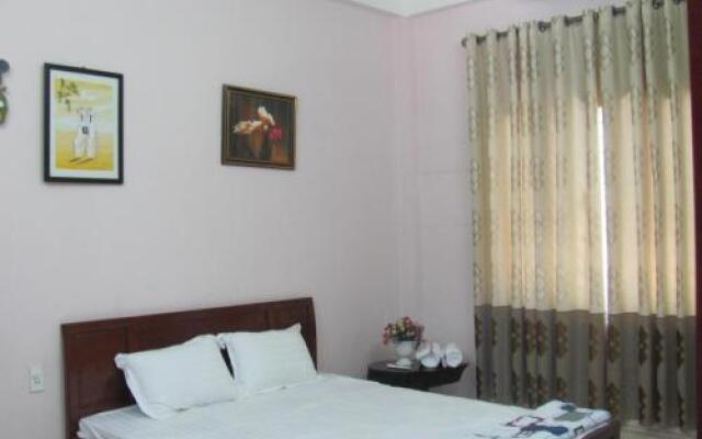 Hong Tran B&B