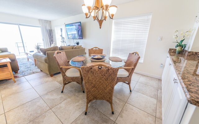 Spanish Main by Stay in Cocoa Beach