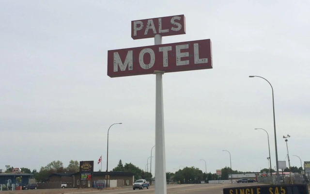 Pal's Motel