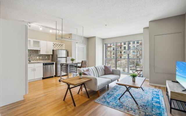 CozySuites at Mill District