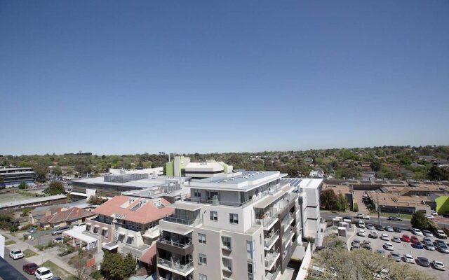 Wow Apartment In Boxhill Central Near Hospital