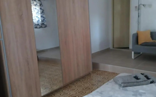 Studio Apartment Posavec