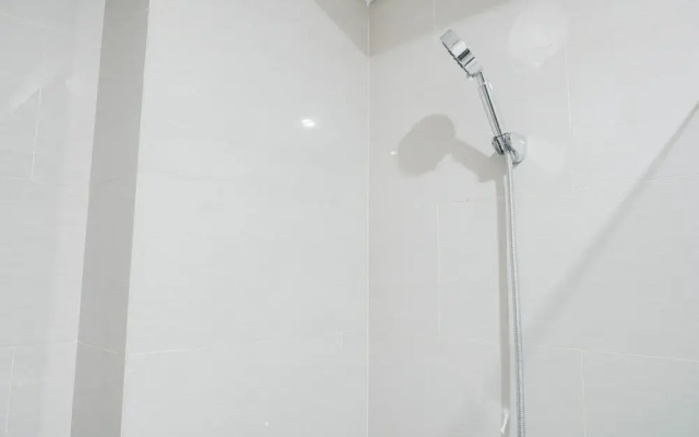 Nice And Modern 2Br At Daan Mogot City Apartment