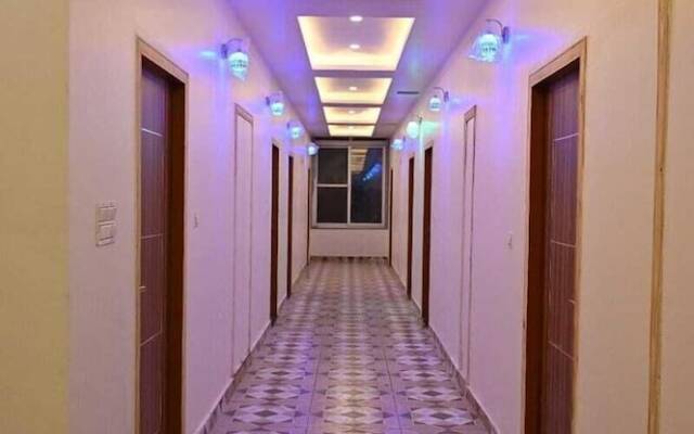 Shiva Palace by Golden Leaf Hotels