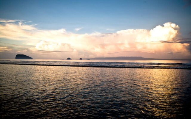 D Tunjung Resort & Spa