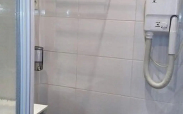 Hotel La Perle Montparnasse