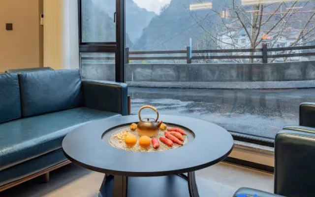 No.168, groupe 2, village de Muyu, ville de Muyu, Chine/Hubei/Shennongjia/ville de Muyu – Meal – Shennongjia