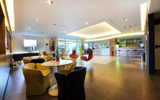 Bes Hotel Bergamo West