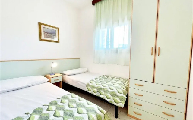Belvilla by OYO Lovely Villa With Private Garden