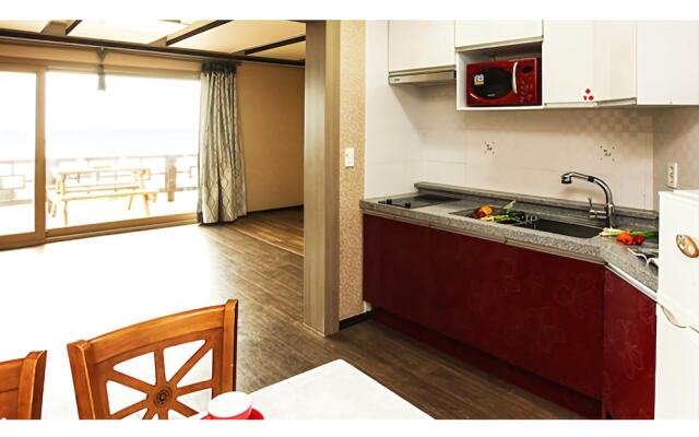 Yeongdeok Sea Pension