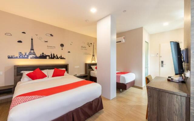 OYO 429 Sunlight Hotel