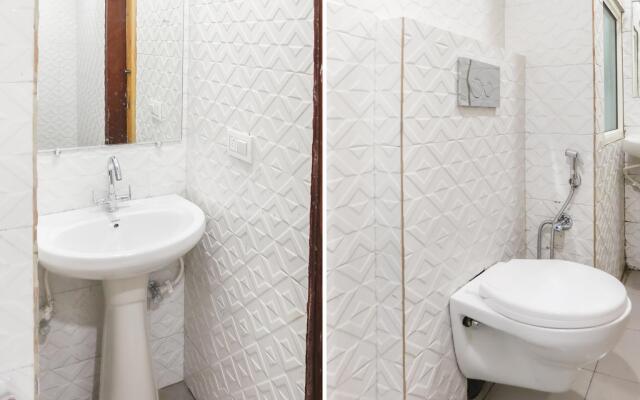 OYO 68850 Diamond Stay