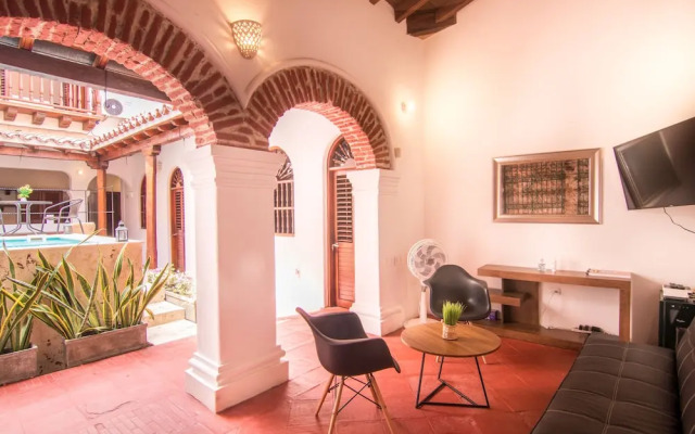 Villa Trinitarias