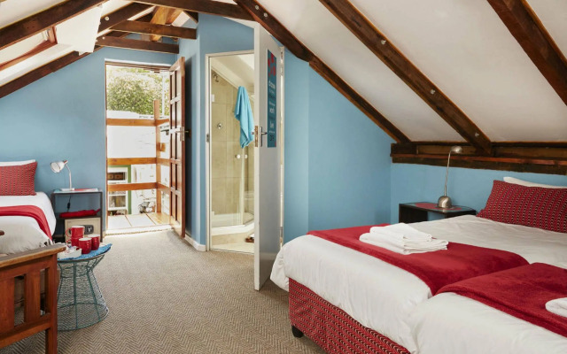 Villa Viva Hostel