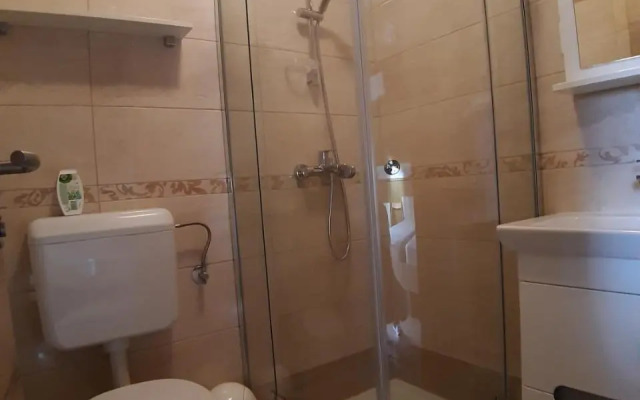 Apartments and Rooms Knez