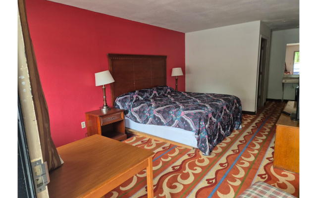 Woodbridge Inn By OYO Rome