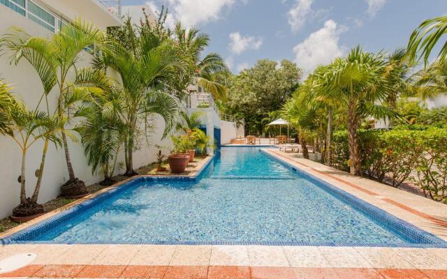 Rioja Playacar by ChezPlaya