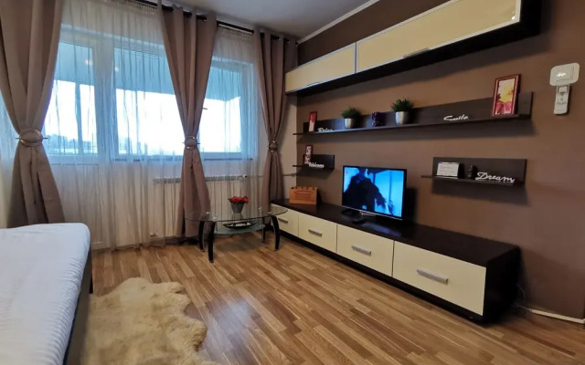 Studio 37 by MRG Apartments